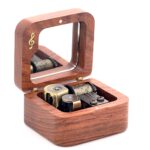 Rosewood wooden box 2 (T-Engraving)