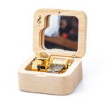 Maple wooden music box 2