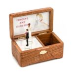 Rosewood dancing box (T-Engraving)