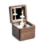 Walnut dancing music box mini